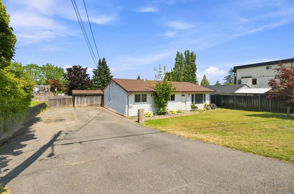 26647 30A Avenue, Langley, BC - MLS: R3178913 - Photo 3 26647 30A Avenue, Langley, BC - MLS: R3178913 - Photo 3
