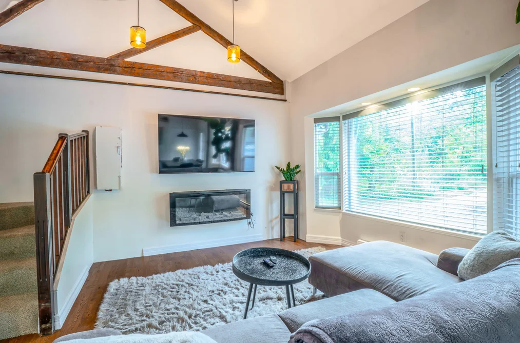 26651 CUNNINGHAM AVENUE, Maple Ridge BC V2W 1M8, Maple Ridge BC — Residential for Sale - Photo 2