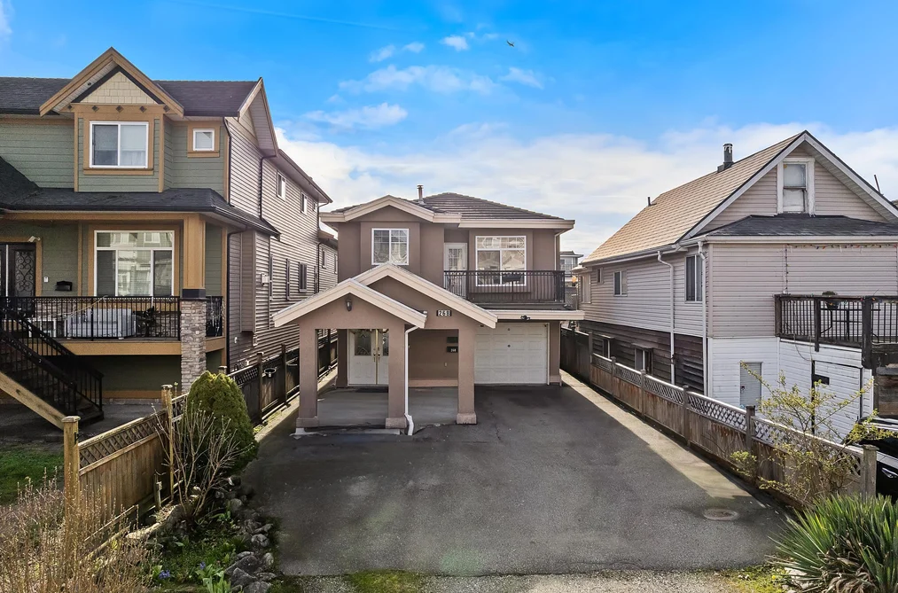 House for sale at 268 Hampton Street New Westminster British Columbia - MLS: R3103929