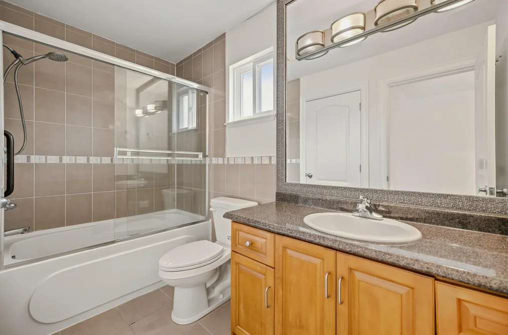 26843 25A Avenue, Langley, BC - House for Sale - Photo 36 of 40
