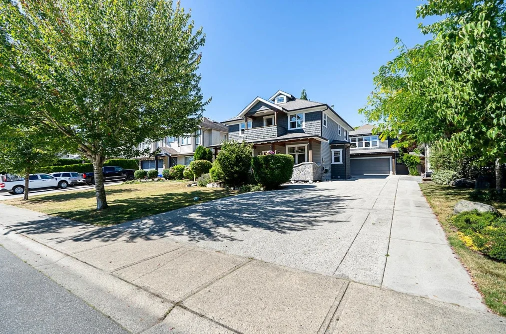 26865 25a Ave, Langley, BC - MLS: R3156168