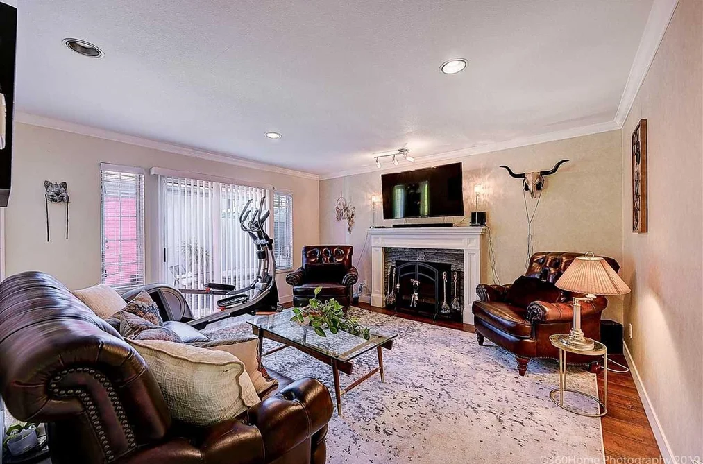 2688 W 19TH AVENUE, Vancouver BC V6L 1C9, Vancouver BC — Residential for Sale — Photo 3 of 9