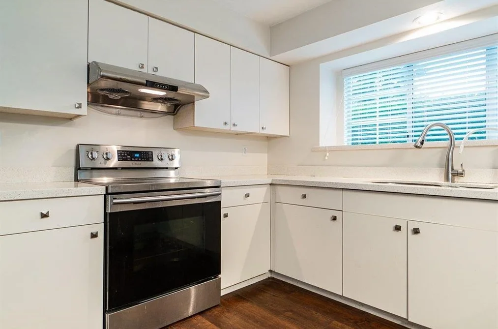 2688 W 19TH AVENUE, Vancouver BC V6L 1C9, Vancouver BC — Residential for Sale — Photo 4 of 9