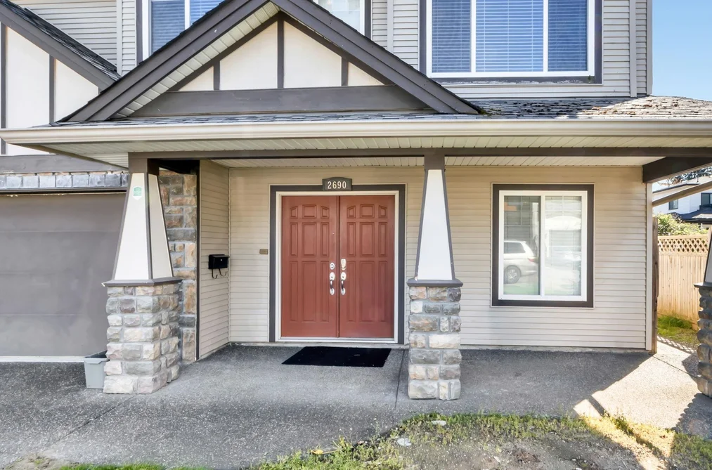 2690 VICTORIA STREET, Abbotsford BC V2T 2T5, Abbotsford BC — Residential for Sale - Photo 3