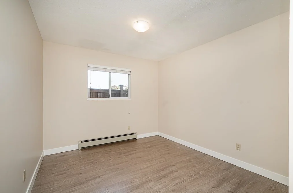 2692 E 46th Avenue, Vancouver, BC - House for Sale - Photo 10 of 40 2692 E 46th Avenue, Vancouver, BC - House for Sale - Photo 10 of 40
