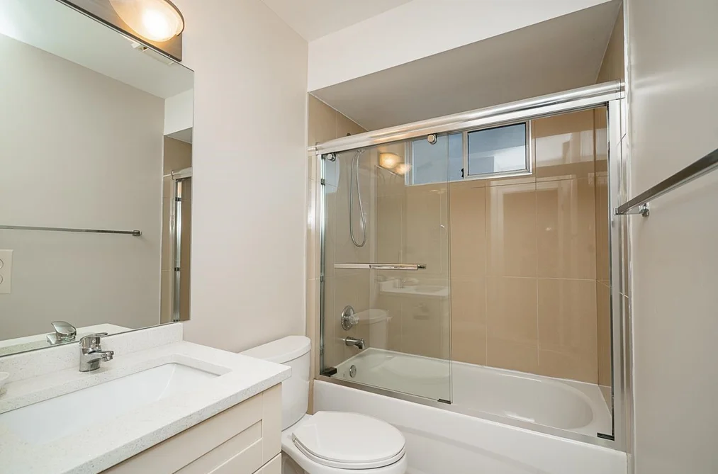 2692 E 46th Avenue, Vancouver, BC - House for Sale - Photo 11 of 40 2692 E 46th Avenue, Vancouver, BC - House for Sale - Photo 11 of 40