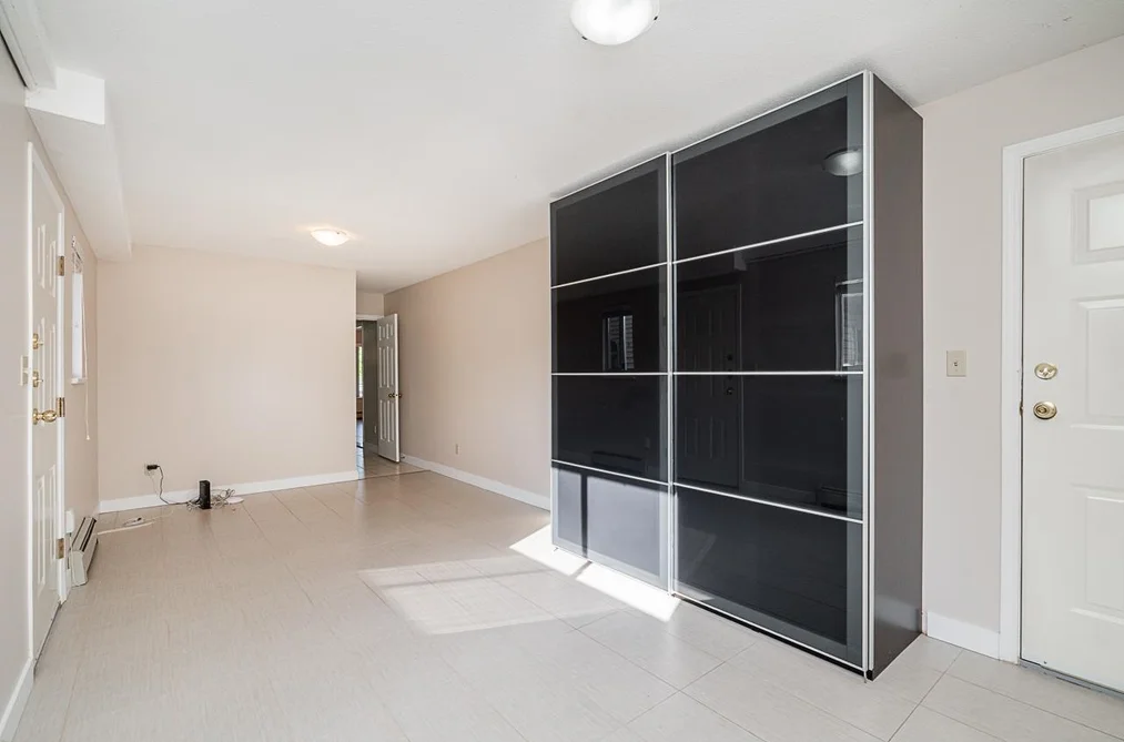 2692 E 46th Avenue, Vancouver, BC - House for Sale - Photo 14 of 40 2692 E 46th Avenue, Vancouver, BC - House for Sale - Photo 14 of 40