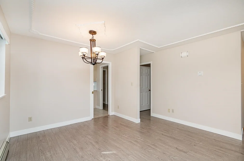 2692 E 46th Avenue, Vancouver, BC - House for Sale - Photo 19 of 40 2692 E 46th Avenue, Vancouver, BC - House for Sale - Photo 19 of 40