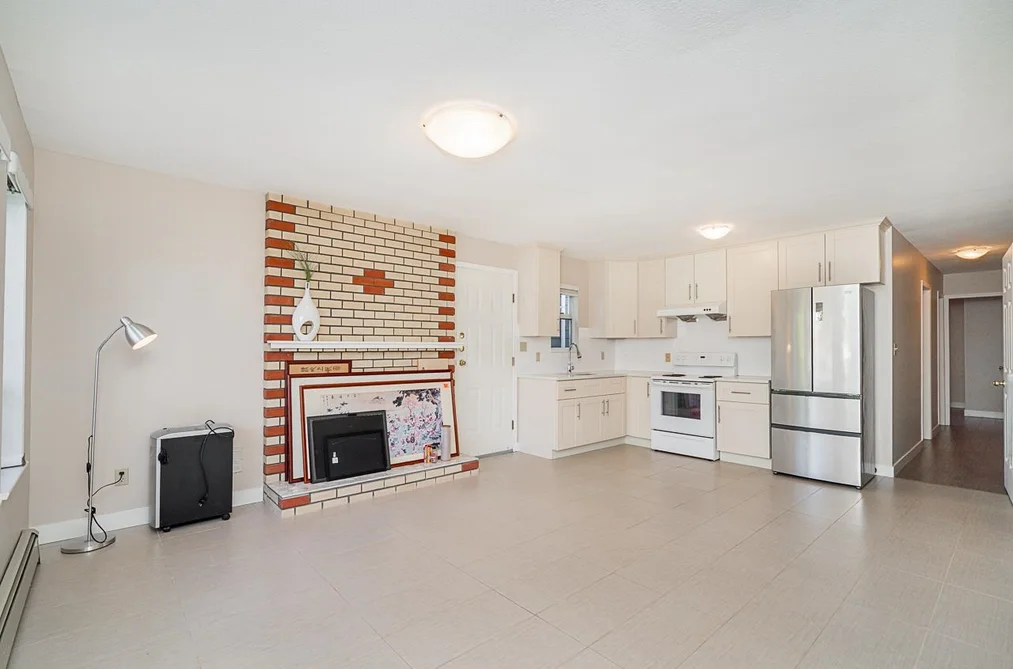 2692 E 46th Avenue, Vancouver, BC - House for Sale - Photo 5 of 40 2692 E 46th Avenue, Vancouver, BC - House for Sale - Photo 5 of 40