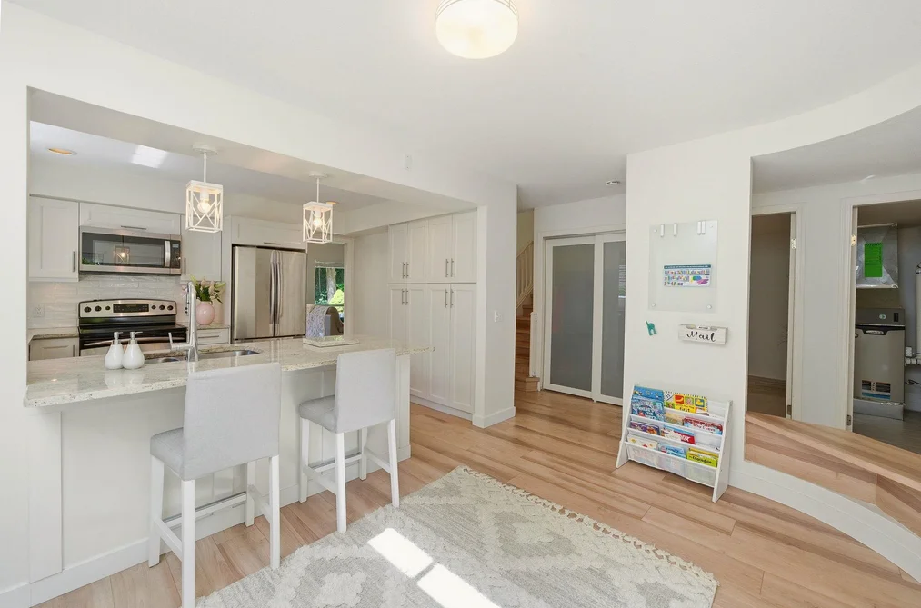 27 1001 NORTHLANDS DRIVE, North Vancouver BC V7H 2Y3, North Vancouver BC — Residential for Sale - Photo 2