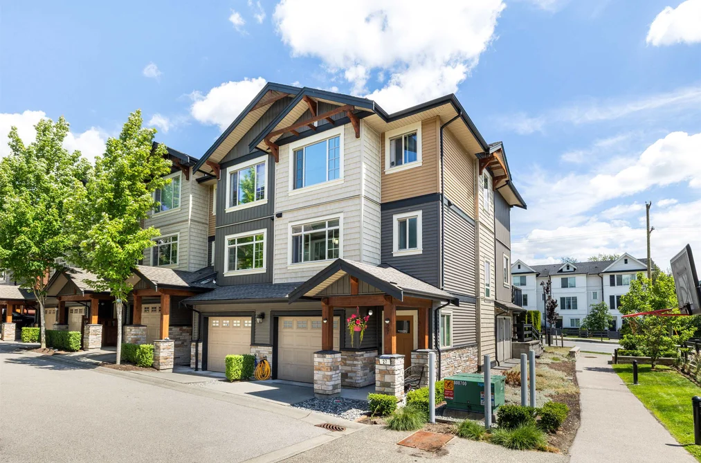 Townhouse for sale at 27 11305 240 Street Maple Ridge British Columbia - MLS: R3137327