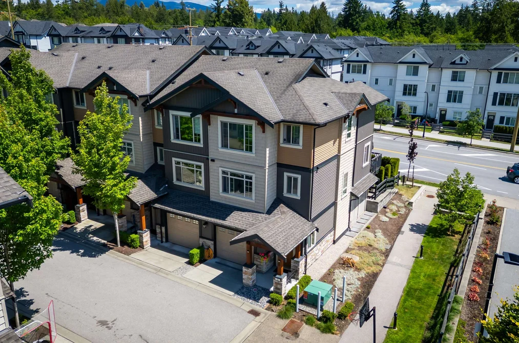 27 11305 240 STREET, Maple Ridge BC V2W 0J1, Maple Ridge BC — Residential for Sale — Photo 3 of 36