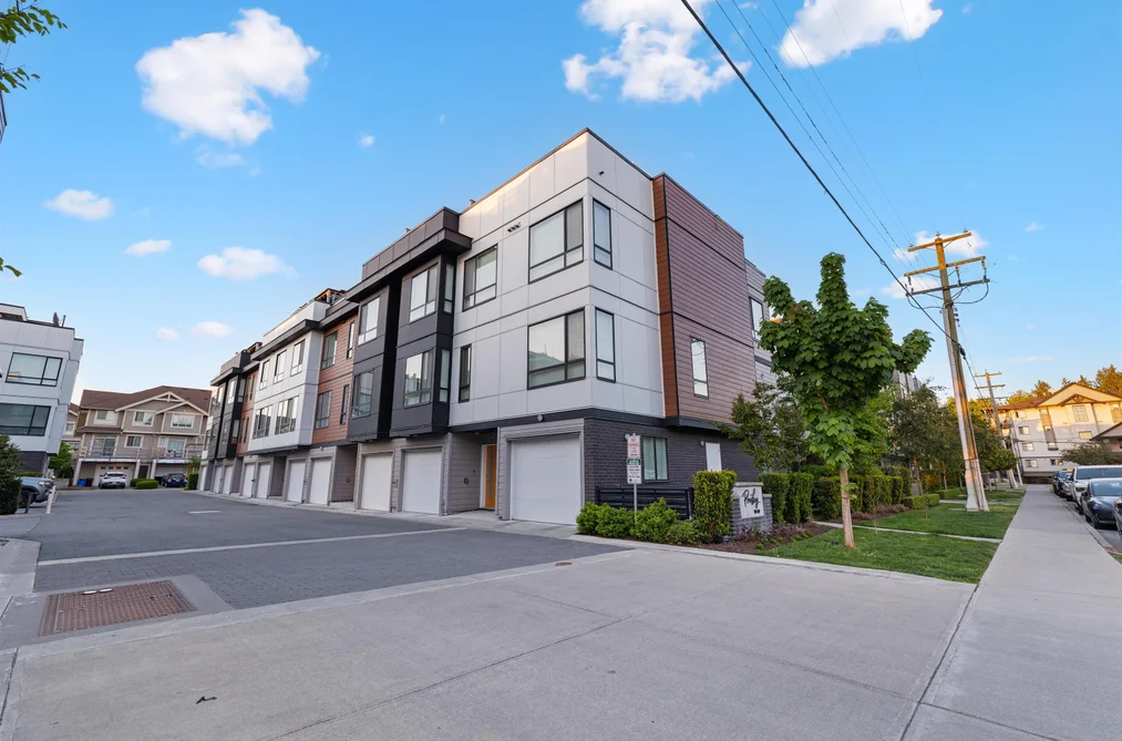 Townhouse for sale at 27 19749 55 Avenue Langley British Columbia - MLS: R3119942