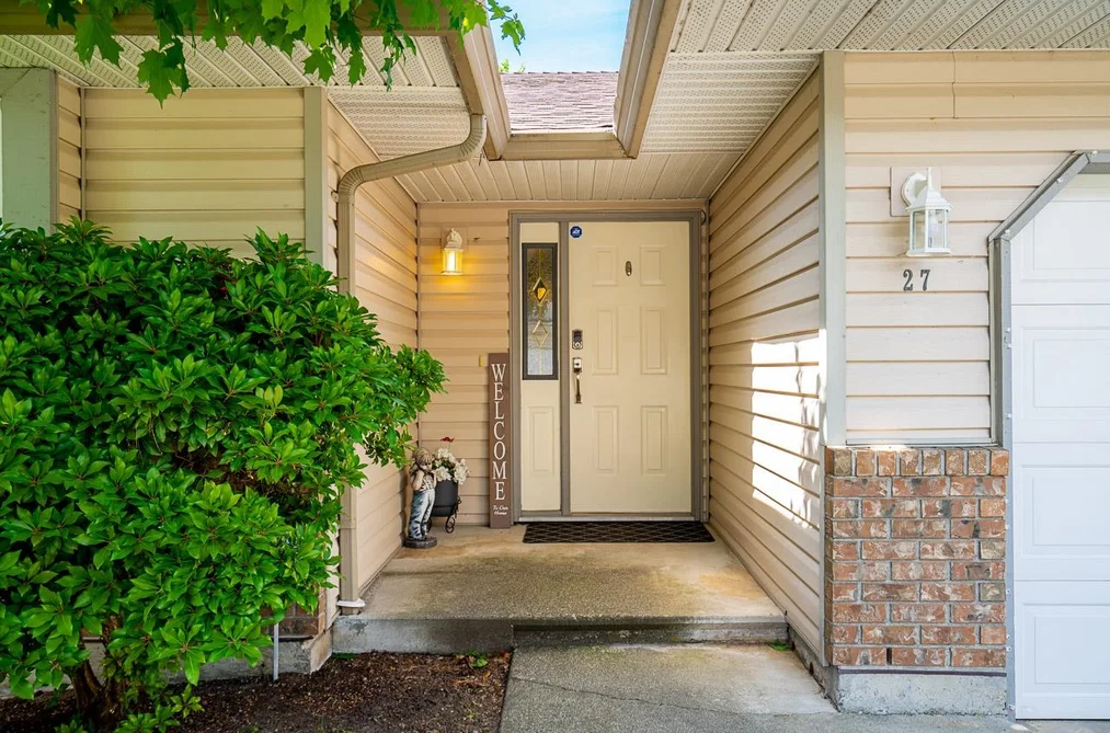 27 2023 WINFIELD DRIVE, Abbotsford BC V3G 1K5, Abbotsford BC — Residential for Sale - Photo 5