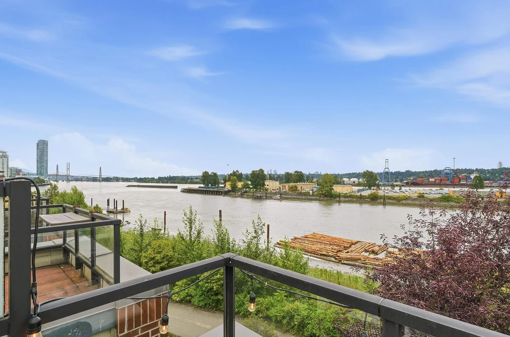 Townhouse for sale at 27 230 Salter Street New Westminster British Columbia - MLS: R3151474
