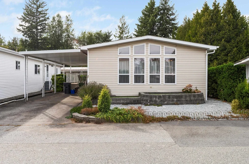 Manufactured Home for sale at 27 24330 Fraser Highway Langley British Columbia - MLS: R3163896