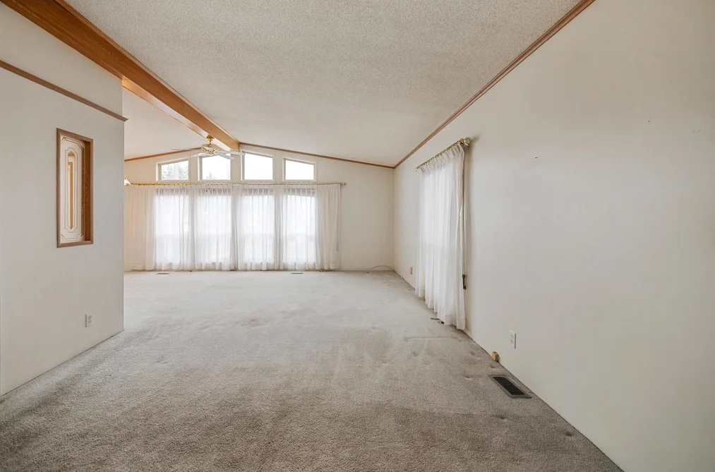 27 - 24330 Fraser Highway, Langley, BC - MLS: R3163896 - Photo 10 27 - 24330 Fraser Highway, Langley, BC - MLS: R3163896 - Photo 10