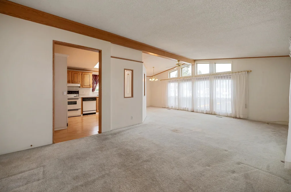27 - 24330 Fraser Highway, Langley, BC - MLS: R3163896 - Photo 11 27 - 24330 Fraser Highway, Langley, BC - MLS: R3163896 - Photo 11