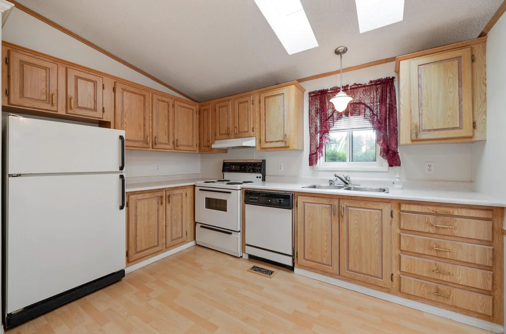 27 - 24330 Fraser Highway, Langley, BC - MLS: R3163896 - Photo 13 27 - 24330 Fraser Highway, Langley, BC - MLS: R3163896 - Photo 13