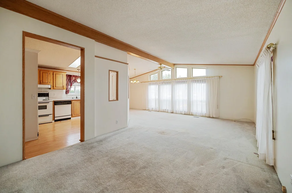 27 - 24330 Fraser Highway, Langley, BC - MLS: R3163896 - Photo 7 27 - 24330 Fraser Highway, Langley, BC - MLS: R3163896 - Photo 7