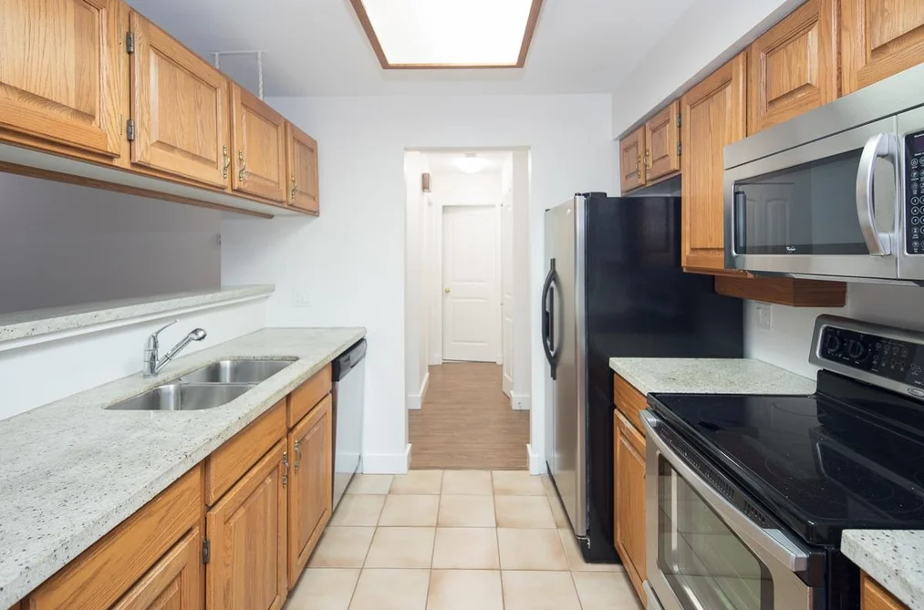 27 3980 CANADA WAY, Burnaby BC V5G 1G7, Burnaby BC — Residential for Sale - Photo 3