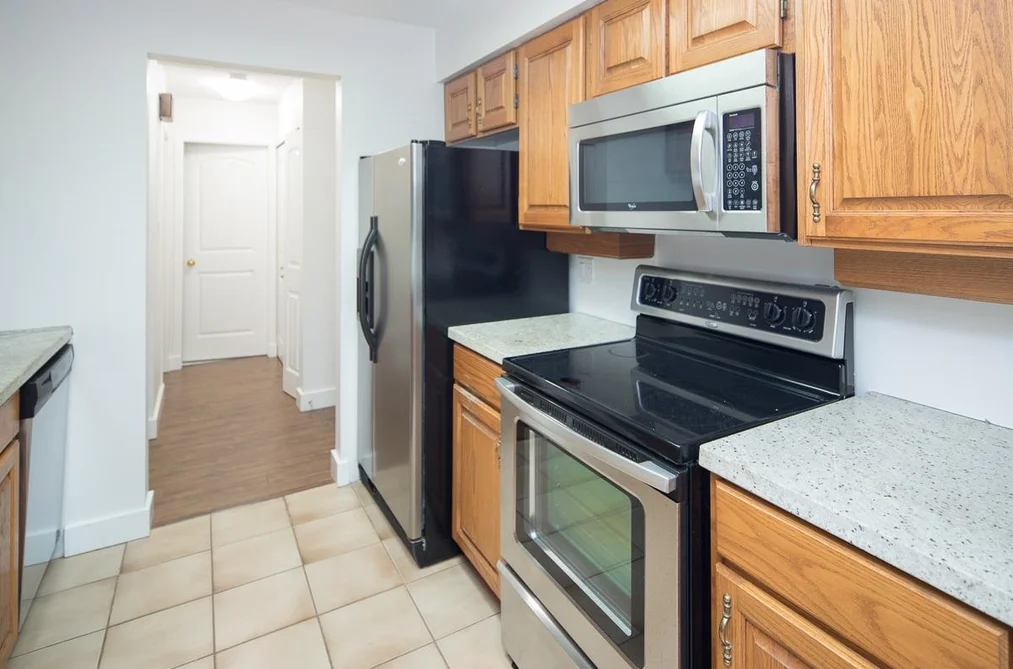 27 3980 CANADA WAY, Burnaby BC V5G 1G7, Burnaby BC — Residential for Sale - Photo 4