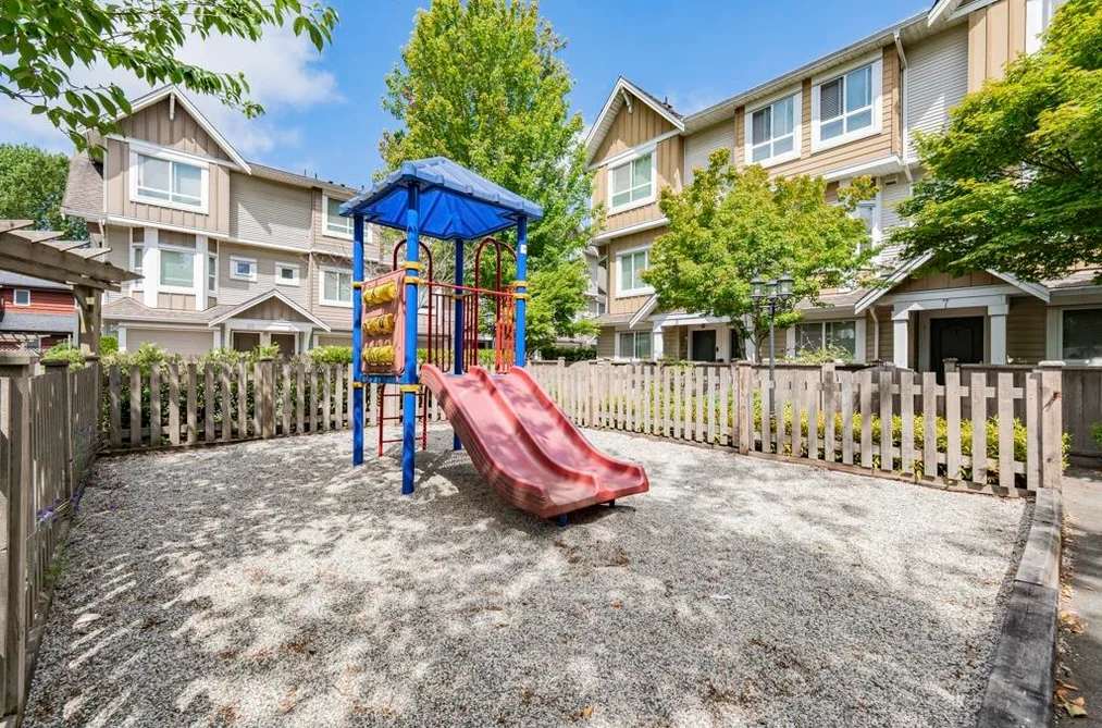 27 9451 GRANVILLE AVENUE, Richmond BC V6Y 1P9, Richmond BC — Residential for Sale — Photo 24 of 34