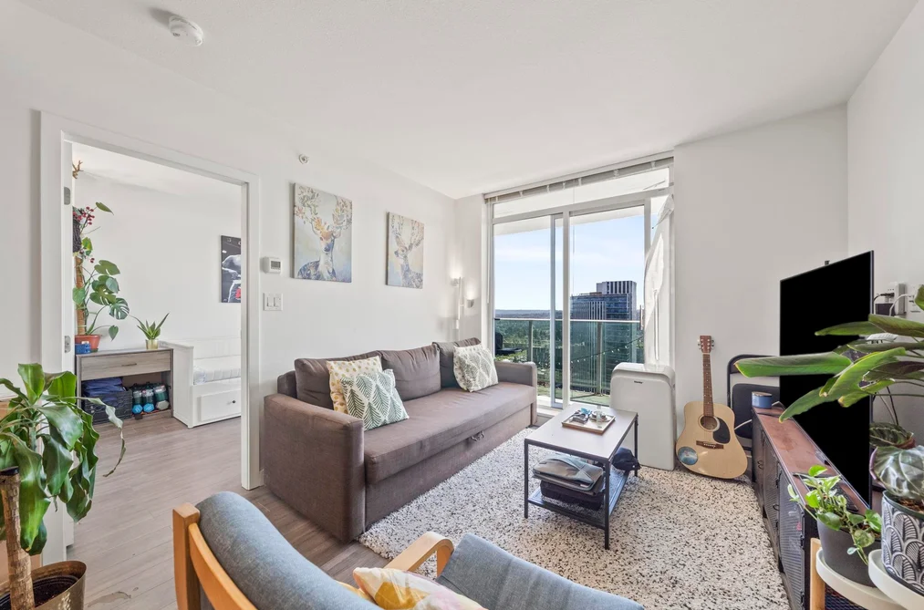 Condo for sale at 2701 13655 Fraser Highway Surrey British Columbia - MLS: R3157264