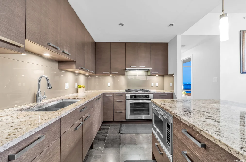 2701 6188 WILSON AVENUE, Burnaby BC V5H 0A5, Burnaby BC — Residential for Sale — Photo 4 of 40
