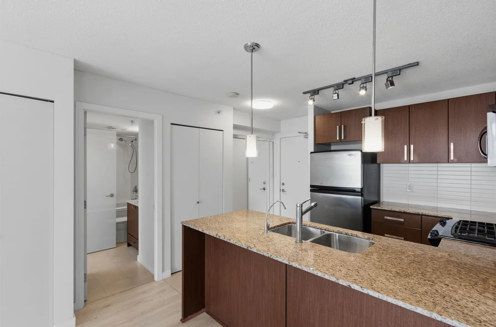 2701 9888 CAMERON STREET, Burnaby, BC — Residential for Sale — Photo 15 of 40