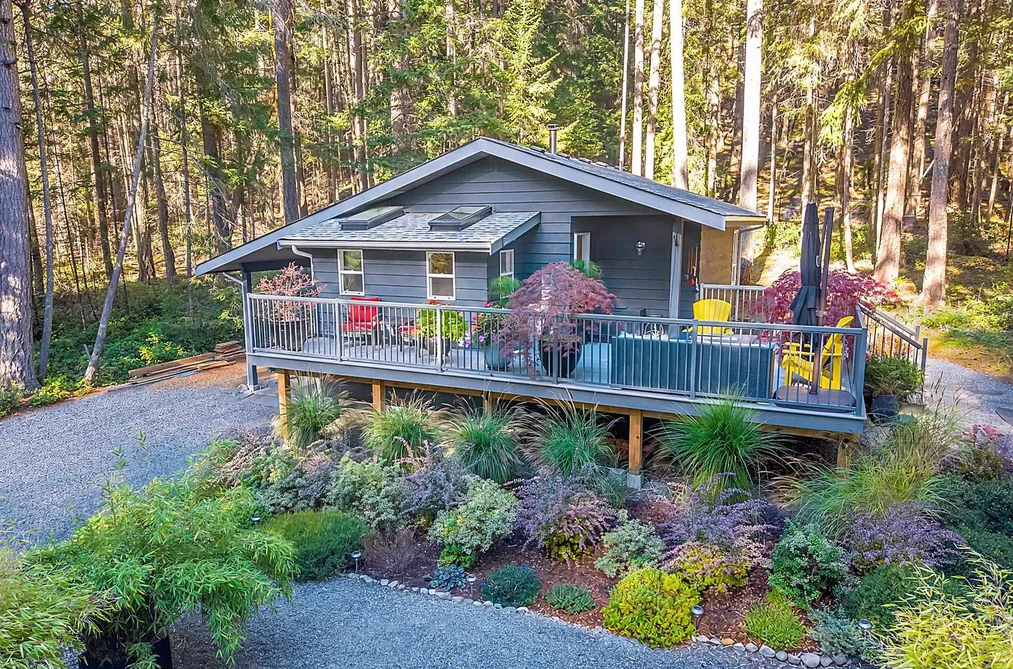 2701 Galley Cres, Pender Island, BC - MLS: R3176940