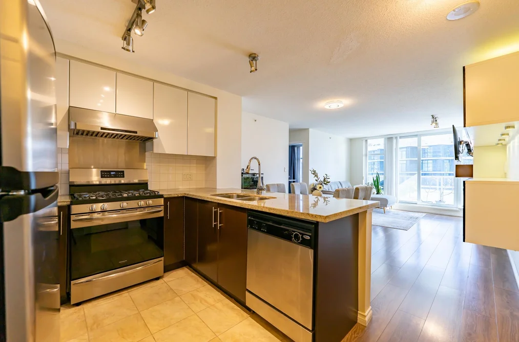 2703 2289 YUKON CRESCENT, Burnaby BC V5C 0B2, Burnaby BC — Residential for Sale - Photo 6
