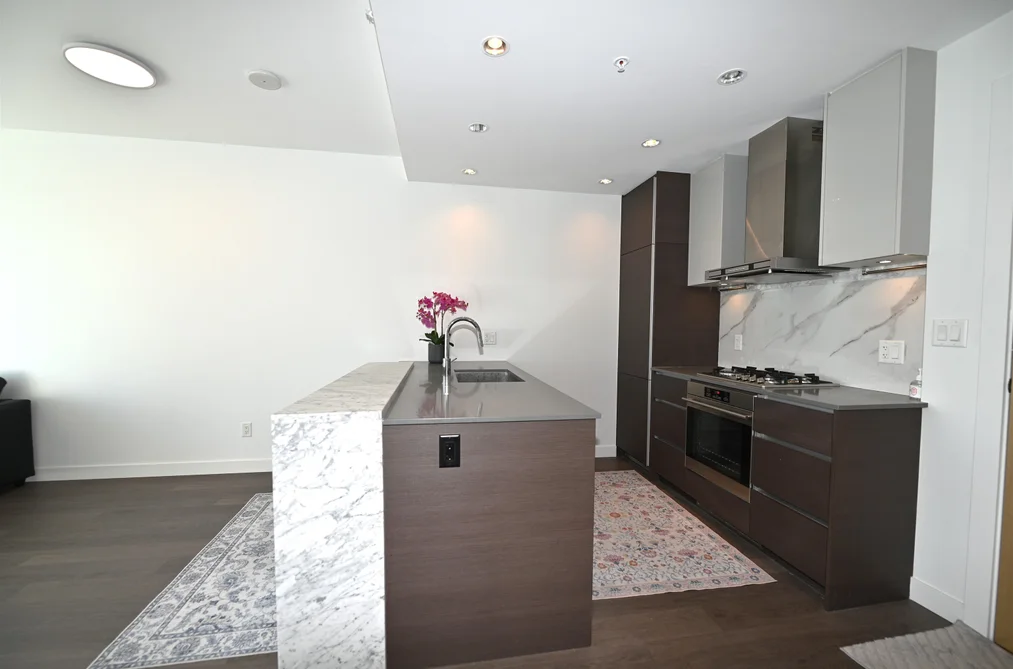 2703 6098 STATION STREET, Burnaby BC V5H 0H4, Burnaby BC — Residential for Sale - Photo 2