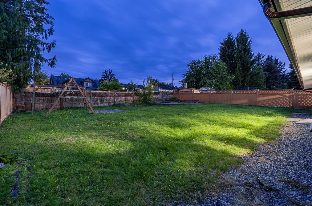 27036 28 AVENUE, Langley BC V4W 3E5, Langley BC — Residential for Sale — Photo 30 of 35