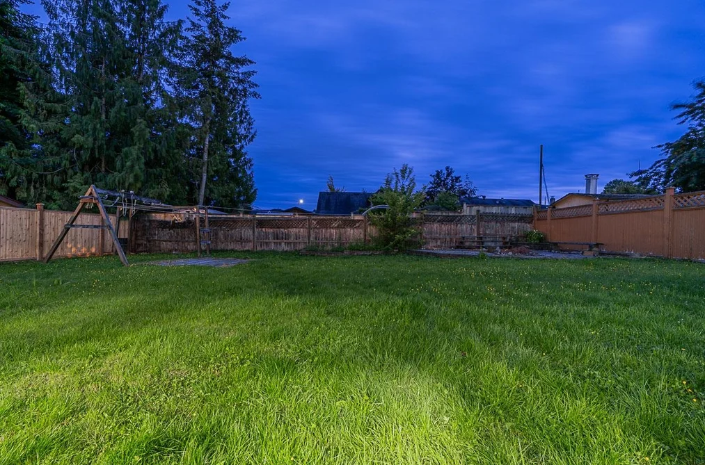 27036 28 AVENUE, Langley BC V4W 3E5, Langley BC — Residential for Sale — Photo 31 of 35