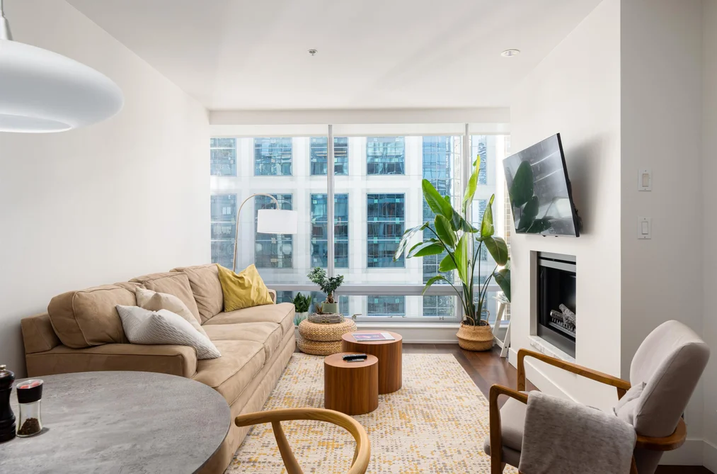 1111 Alberni St Unit 2704, Vancouver, BC - MLS: R3172025