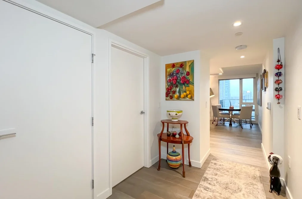 2705 1111 RICHARDS STREET, Vancouver, BC — Residential for Sale — Photo 4 of 38