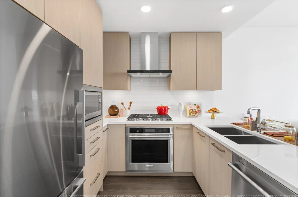 Condo for sale at 2705 518 Clarke Road Coquitlam British Columbia - MLS: R3152582