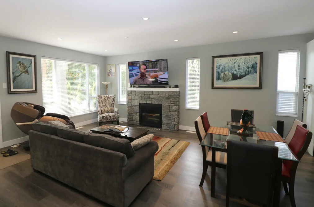 2705 DAVIES AVENUE, Port Coquitlam BC V3C 2K1, Port Coquitlam BC — Residential for Sale - Photo 2