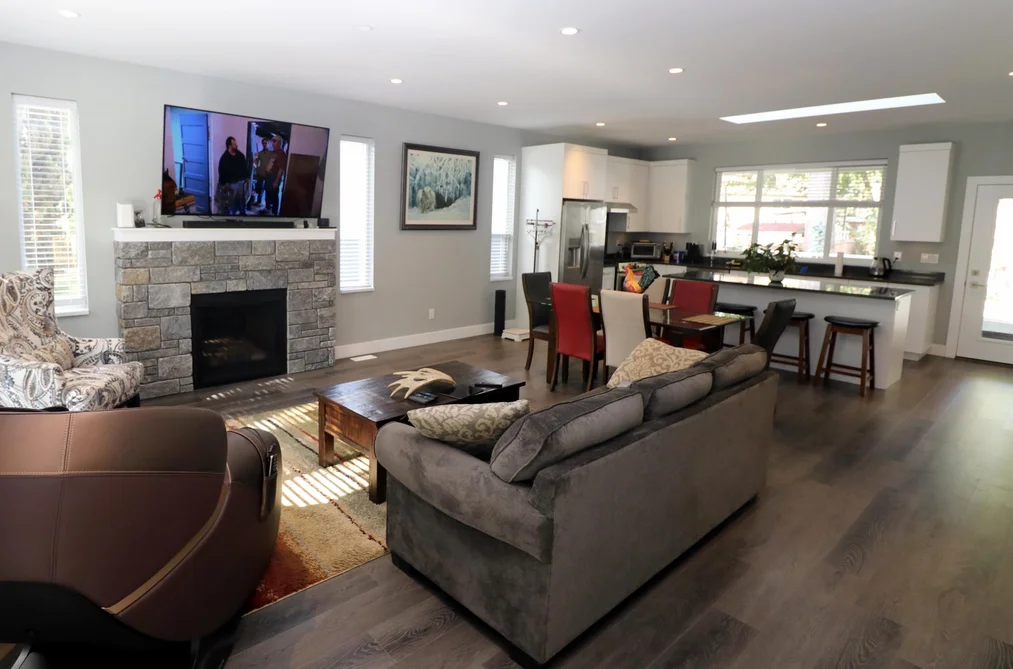 2705 DAVIES AVENUE, Port Coquitlam BC V3C 2K1, Port Coquitlam BC — Residential for Sale - Photo 4