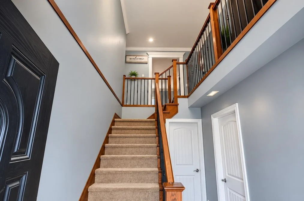 27082 35 Avenue, Langley, BC - House for Sale - Photo 3 of 15 27082 35 Avenue, Langley, BC - House for Sale - Photo 3 of 15