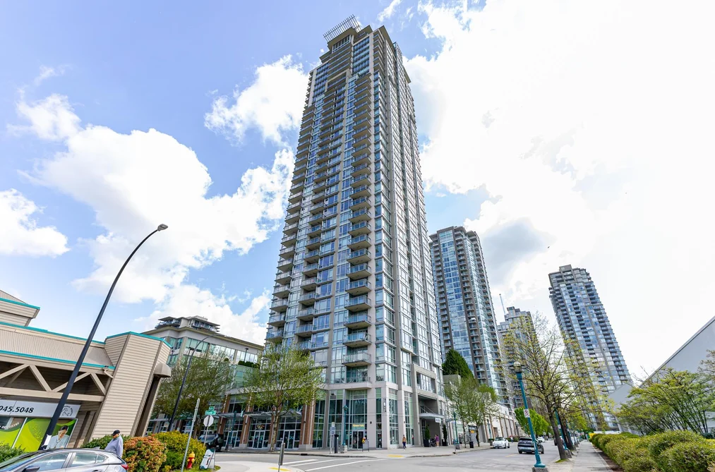 Condo for sale at 2709 2955 Atlantic Avenue Coquitlam British Columbia - MLS: R3116540