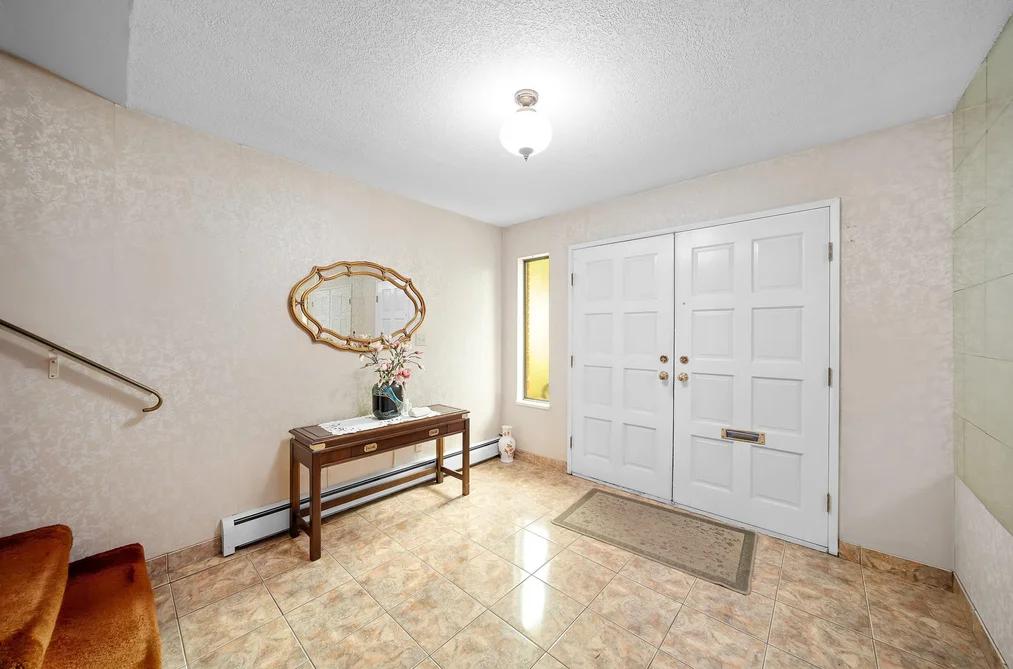 271 E 38TH AVENUE, Vancouver BC V5W 1H3, Vancouver BC — Residential for Sale - Photo 2