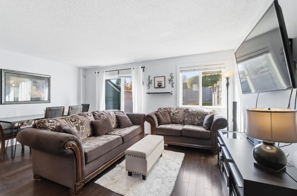 2713 ELLERSLIE AVENUE, Burnaby BC V5B 4R9, Burnaby BC — Residential for Sale - Photo 4