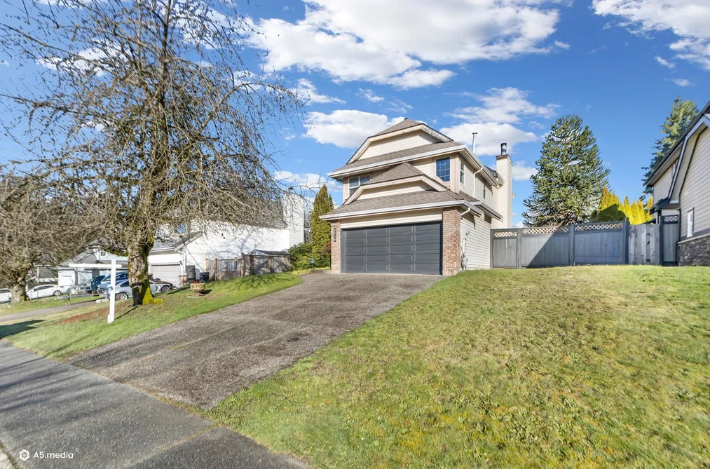House for sale at 2713 Mara Drive Coquitlam British Columbia - MLS: R3098295