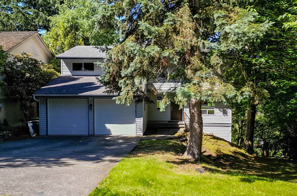 2716 ST MORITZ WAY, Abbotsford BC V3G 1C3, Abbotsford BC — Residential for Sale - Photo 2