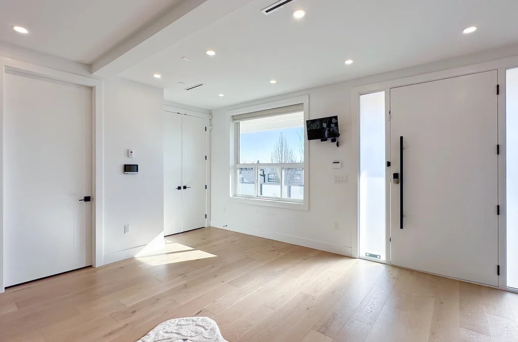 2723 TURNER STREET, Vancouver BC V5K 2G8, Vancouver BC — Residential for Sale - Photo 2