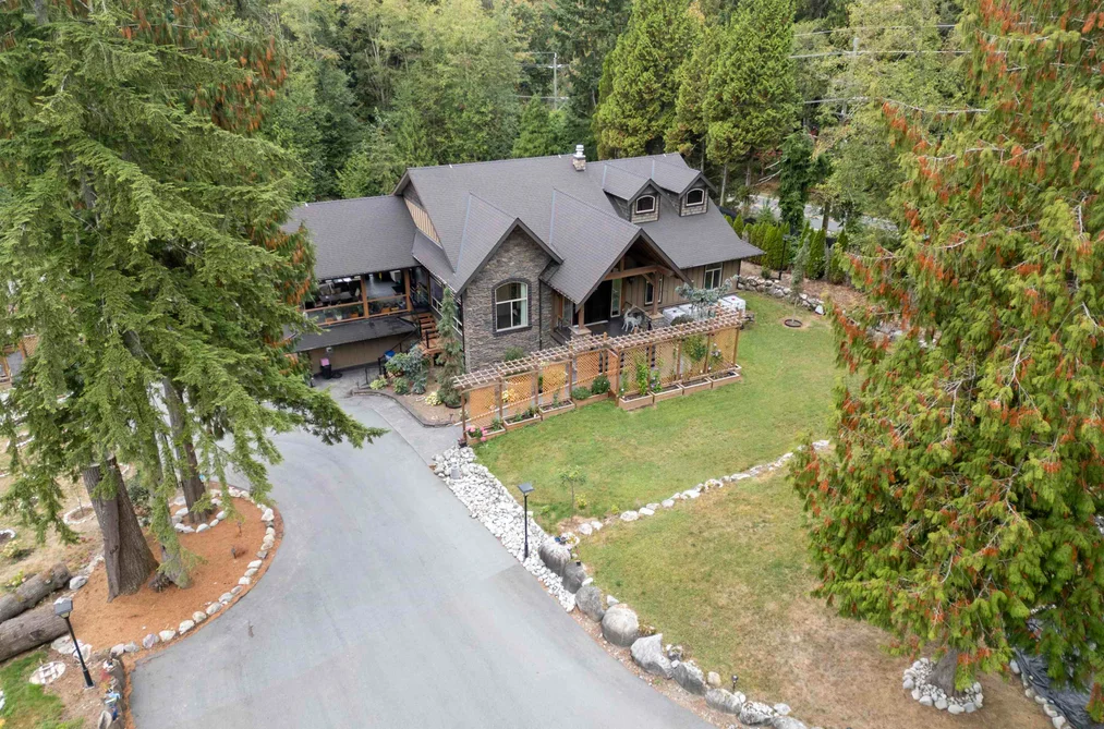 27242 Dewdney Trunk Rd, Maple Ridge, BC - MLS: R3169832