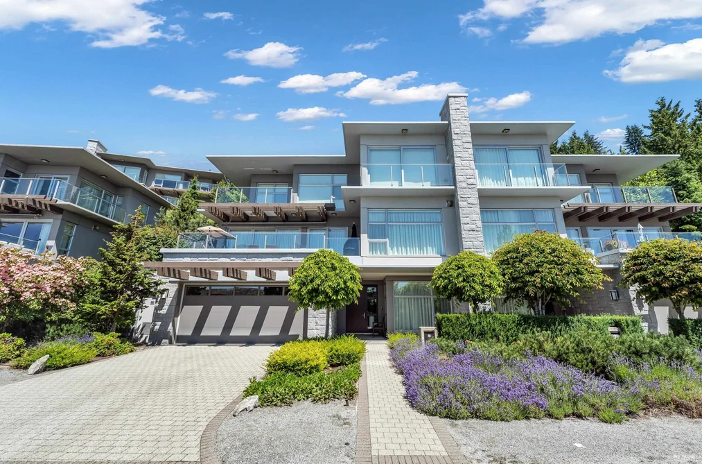 Half Duplex for sale at 2728 Highview Place Vancouver British Columbia - MLS: R3083108