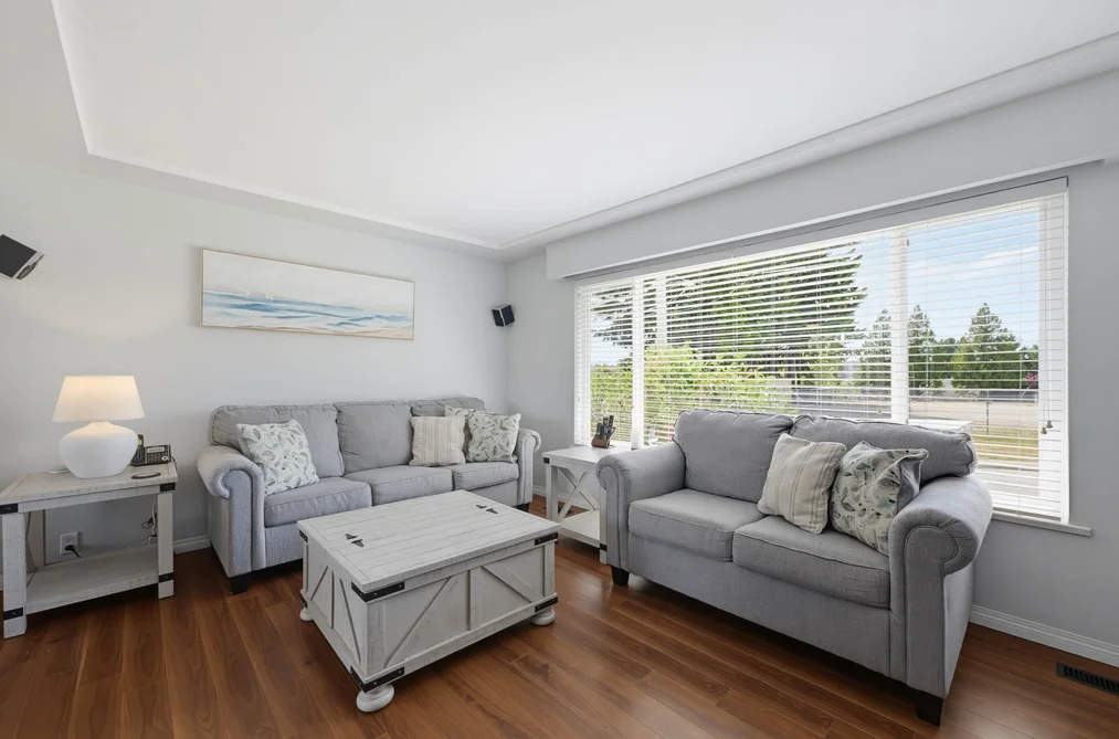 273 BURNS STREET, Coquitlam BC V3K 4E6, Coquitlam BC — Residential for Sale - Photo 2